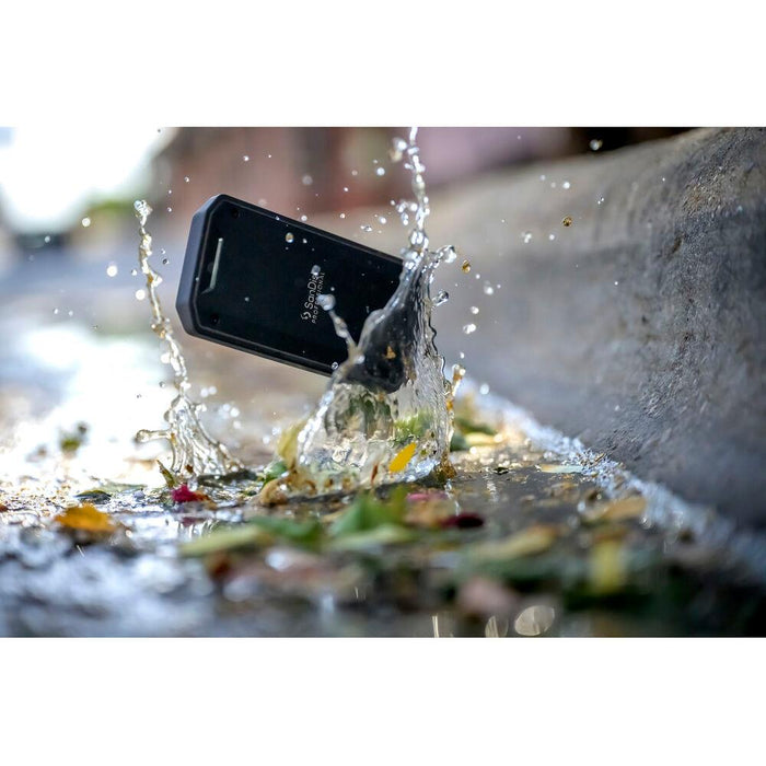 SanDisk Professional PRO-G40 4TB APFS Portable Rugged SSD Thunderbolt 3