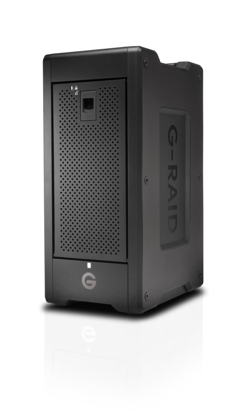 G-RAID Shuttle 8 noir vu de face et orienté vers la gauche